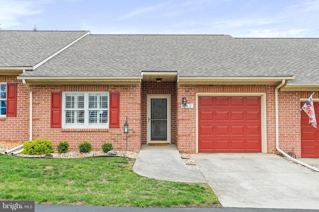 213 SUNBROOK LN #69, Hagerstown, MD 21742