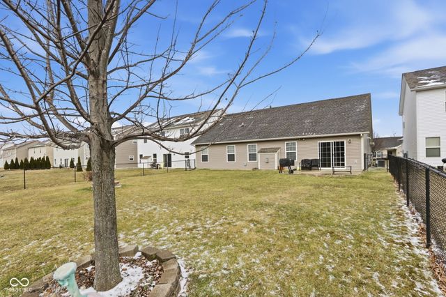 5911 Edelle Drive, Indianapolis, IN 46237