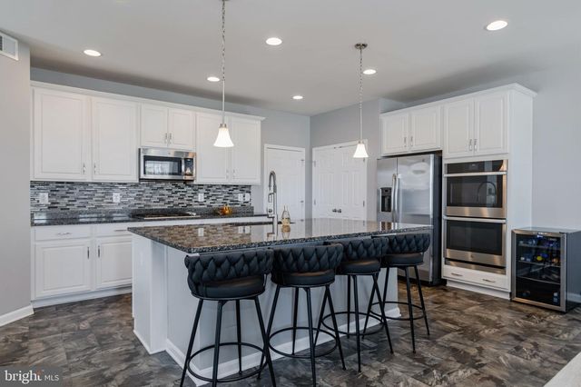 457 GLADIOLA WAY, Stafford, VA 22554