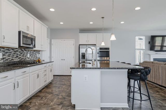 457 GLADIOLA WAY, Stafford, VA 22554