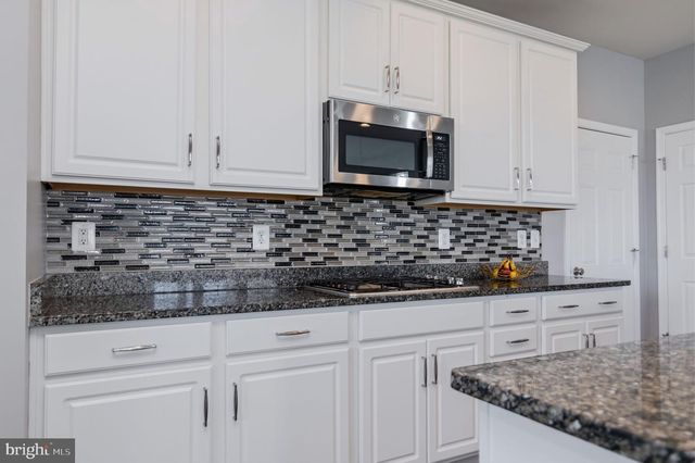 457 GLADIOLA WAY, Stafford, VA 22554