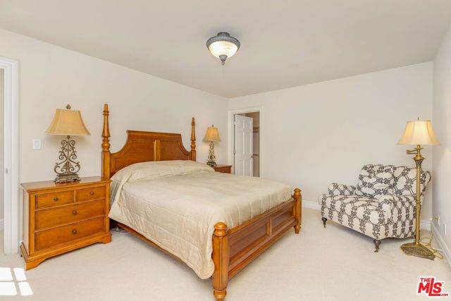 1922 Bel Air Road, Los Angeles, CA 90077