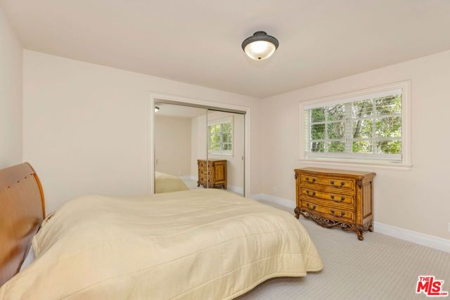 1922 Bel Air Road, Los Angeles, CA 90077