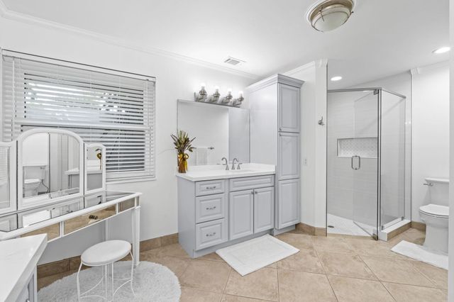 15270 Meadow Wood Drive, Wellington, FL 33414