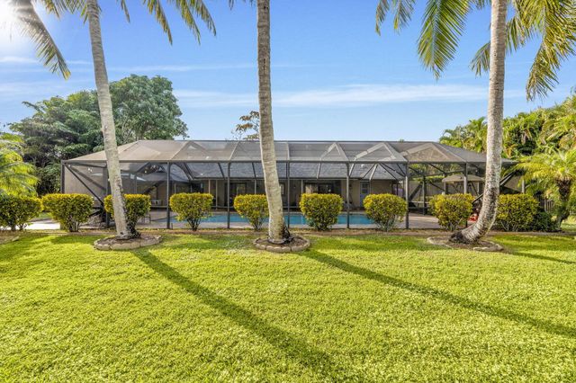 15270 Meadow Wood Drive, Wellington, FL 33414