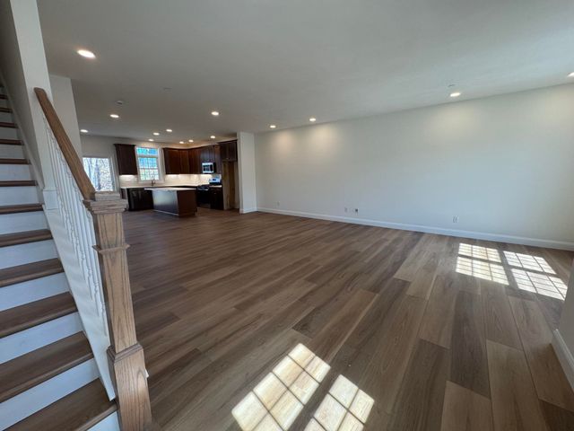 6A Dearborn Circle, Goffstown, NH 03045