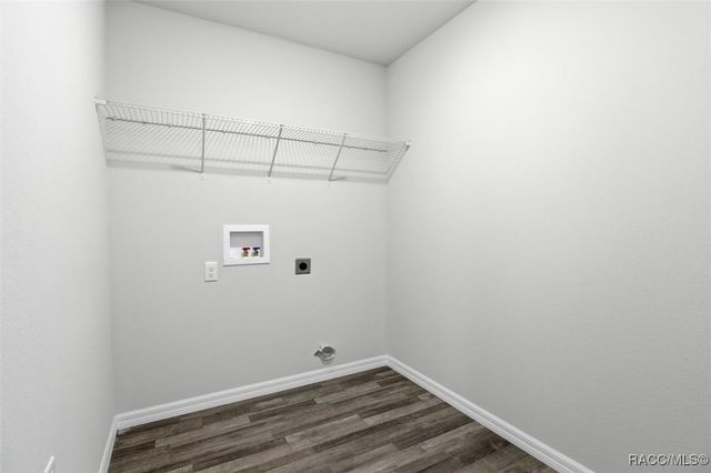 6652 N Bedstrow Boulevard, Dunnellon, FL 34434