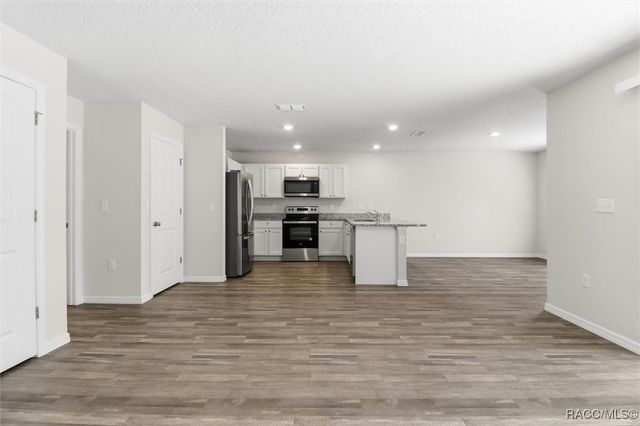 6652 N Bedstrow Boulevard, Dunnellon, FL 34434