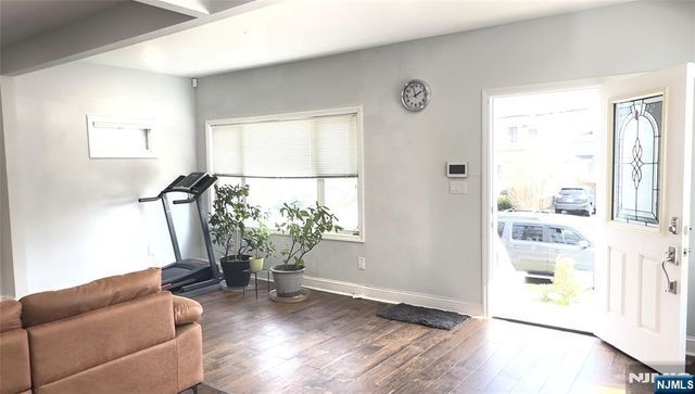 9 Chestnut Street, North Arlington, NJ 07031