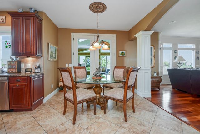 1303 Janet Drive, Bloomington, IL 61704