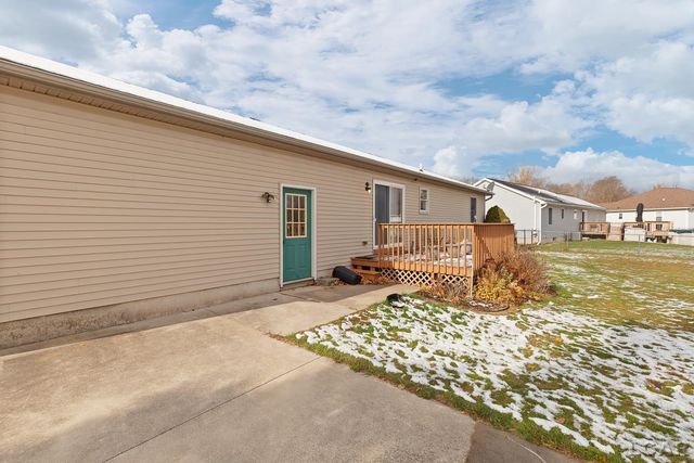 2625 Prairie Drive, Adrian, MI 49221