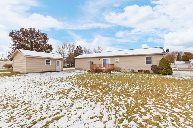 2625 Prairie Drive, Adrian, MI 49221