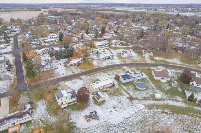 2625 Prairie Drive, Adrian, MI 49221