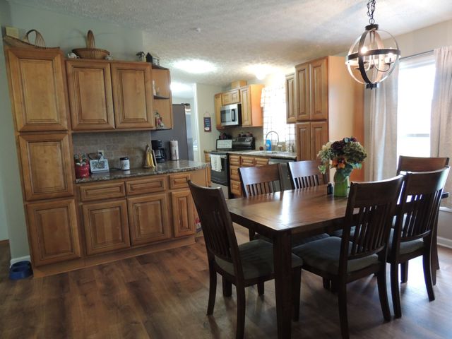 168 LBJ Dr, Gallatin, TN 37066