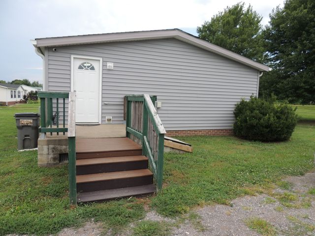 168 LBJ Dr, Gallatin, TN 37066