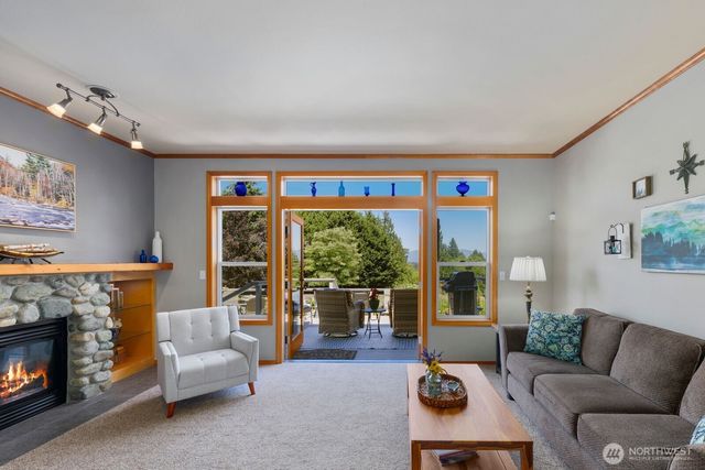 19011 32nd Avenue NW, Stanwood, WA 98292