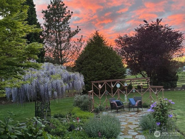 19011 32nd Avenue NW, Stanwood, WA 98292