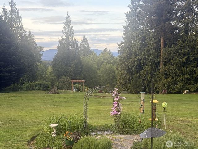 19011 32nd Avenue NW, Stanwood, WA 98292