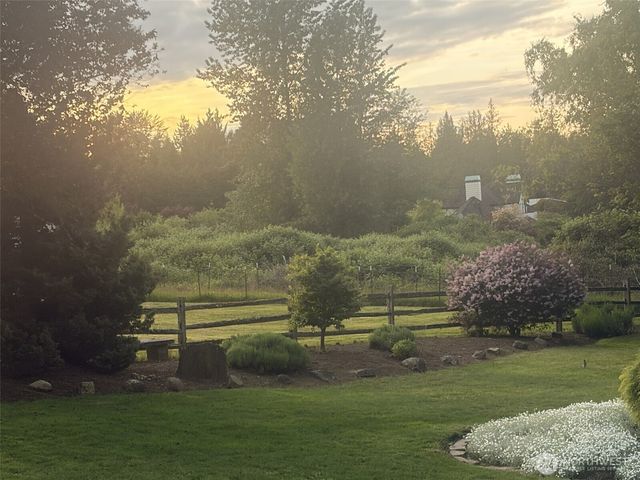 19011 32nd Avenue NW, Stanwood, WA 98292