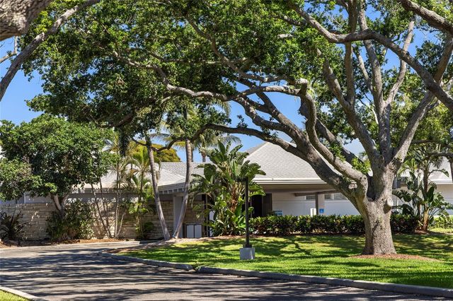210 SANDS POINT ROAD 2101, Longboat Key, FL 34228