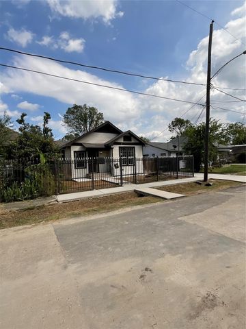 2206 Stevens Street, Houston, TX 77026