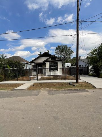 2206 Stevens Street, Houston, TX 77026