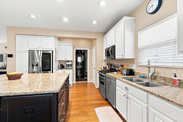 920 Paul Vista Drive, Miami Twp, OH 45140