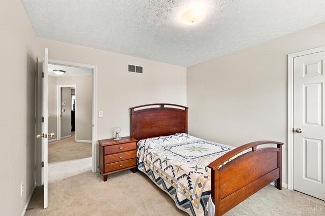 920 Paul Vista Drive, Miami Twp, OH 45140