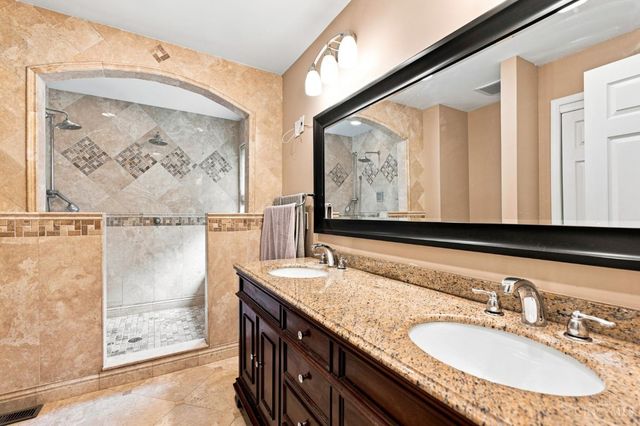 920 Paul Vista Drive, Miami Twp, OH 45140