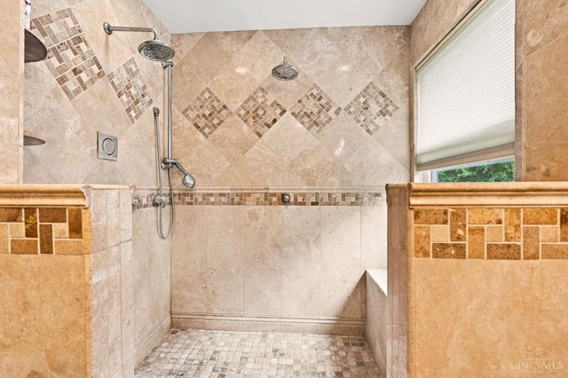 920 Paul Vista Drive, Miami Twp, OH 45140