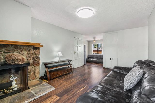 1009 S Sunshine D, El Cajon, CA 92020