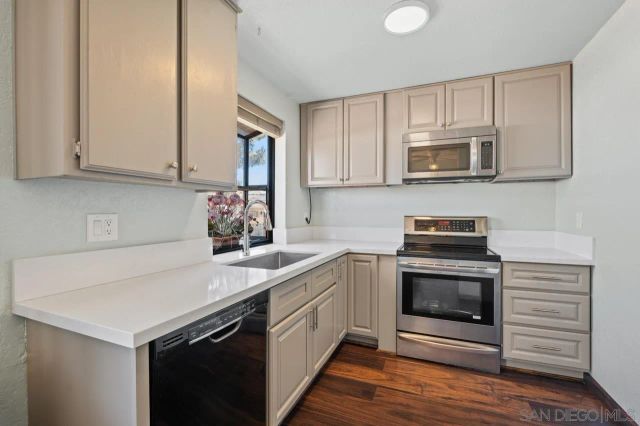 1009 S Sunshine D, El Cajon, CA 92020
