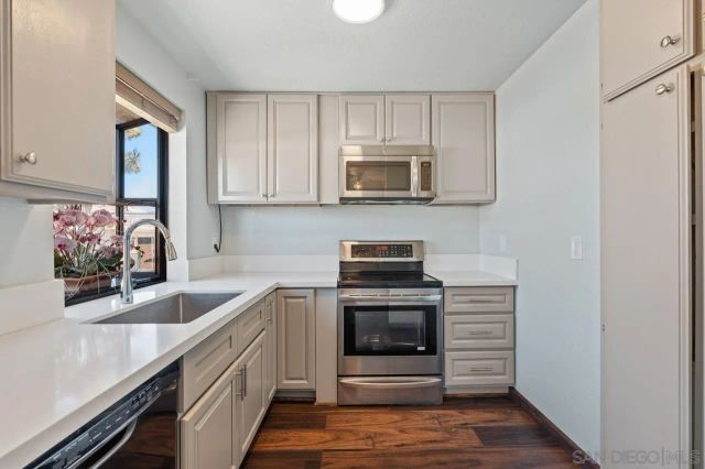 1009 S Sunshine D, El Cajon, CA 92020