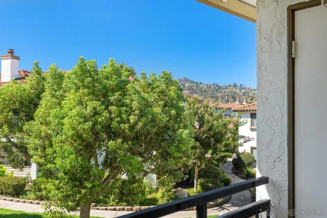 1009 S Sunshine D, El Cajon, CA 92020