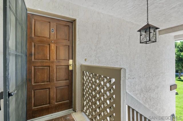 1009 S Sunshine D, El Cajon, CA 92020