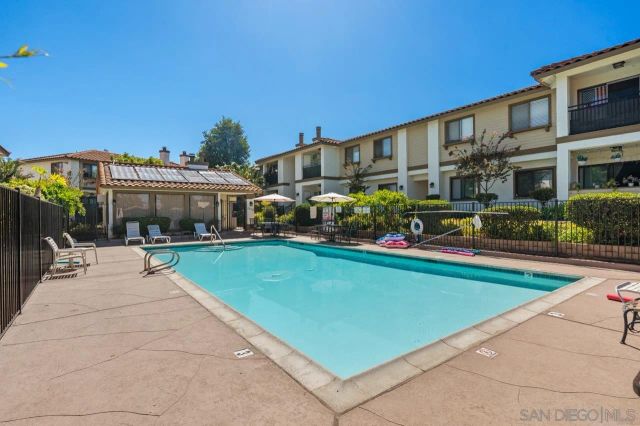 1009 S Sunshine D, El Cajon, CA 92020