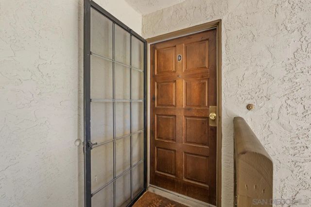 1009 S Sunshine D, El Cajon, CA 92020