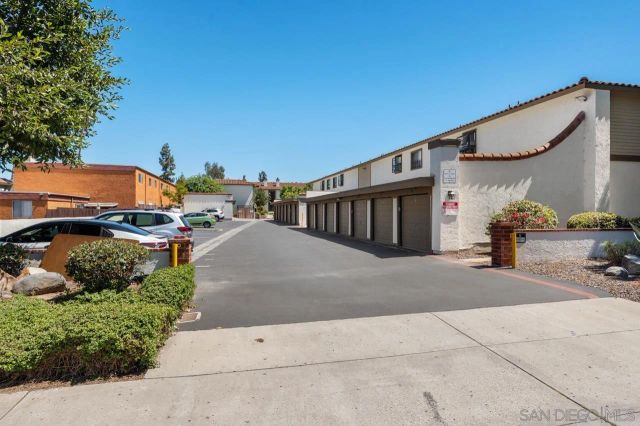 1009 S Sunshine D, El Cajon, CA 92020