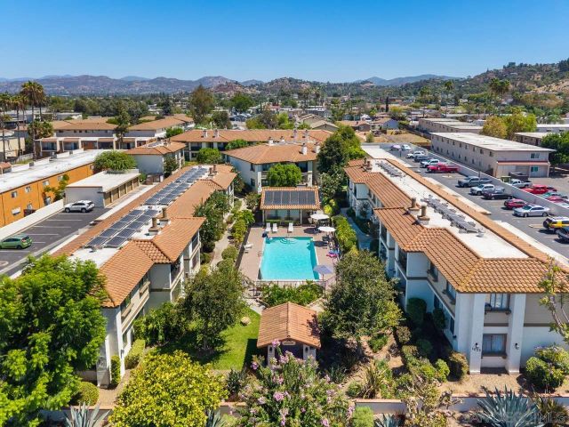 1009 S Sunshine D, El Cajon, CA 92020