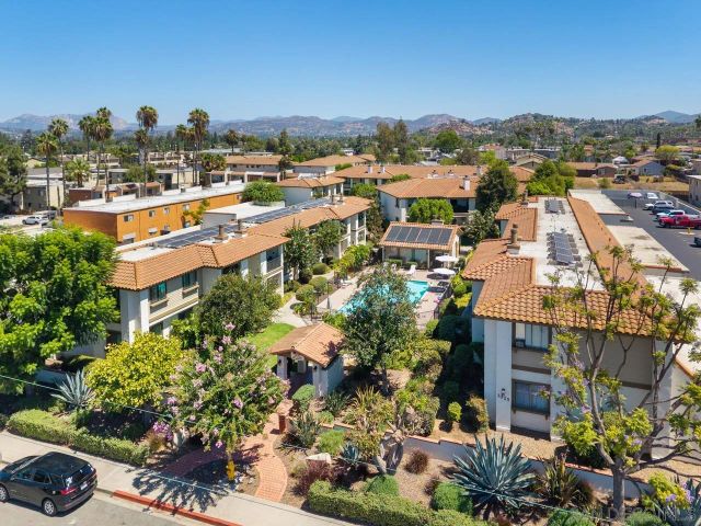 1009 S Sunshine D, El Cajon, CA 92020