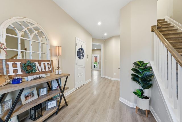 624 Lucille Drive, Lexington, KY 40511