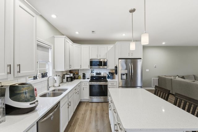 624 Lucille Drive, Lexington, KY 40511