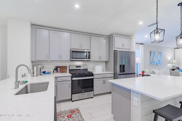 141 WAMBAW Drive, St. Johns, FL 32259