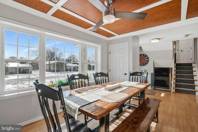 2314 APPLE HILL RD, Alexandria, VA 22308