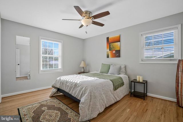 2314 APPLE HILL RD, Alexandria, VA 22308