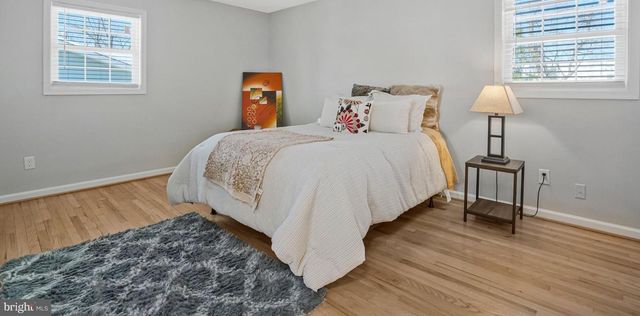 2314 APPLE HILL RD, Alexandria, VA 22308