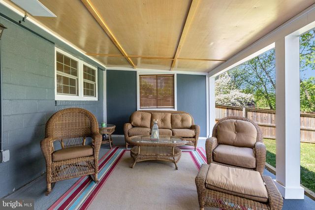 2314 APPLE HILL RD, Alexandria, VA 22308