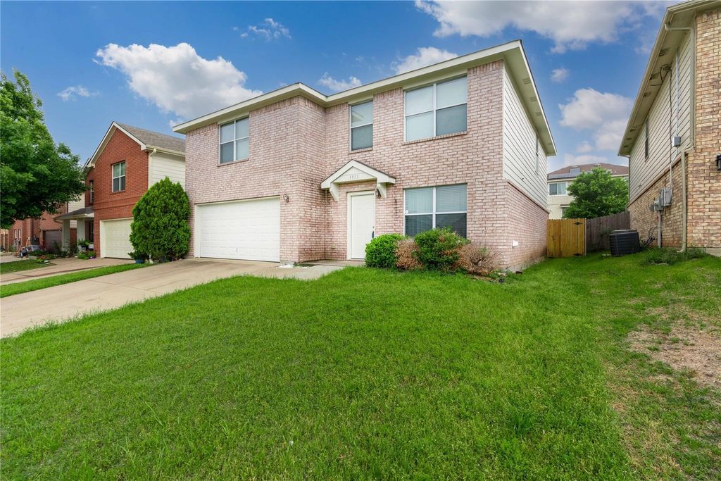 9953 Mount Pheasant Road, Fort Worth, TX 76108