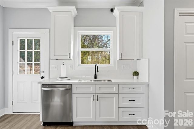 100 Boyette Drive B, Albemarle, NC 28001