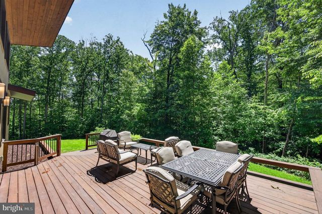 13311 WILT STORE RD, Leesburg, VA 20176